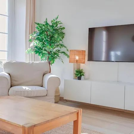 Apartament Magnifique Appartement, Plein Centre, Cozy Mentona